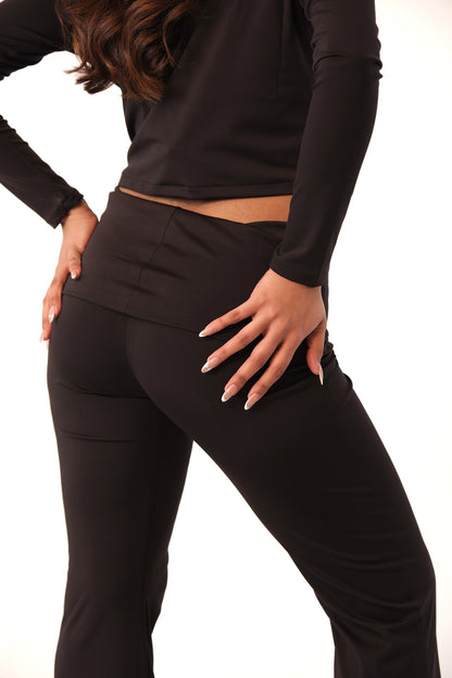ROLLED DOWN PANTS