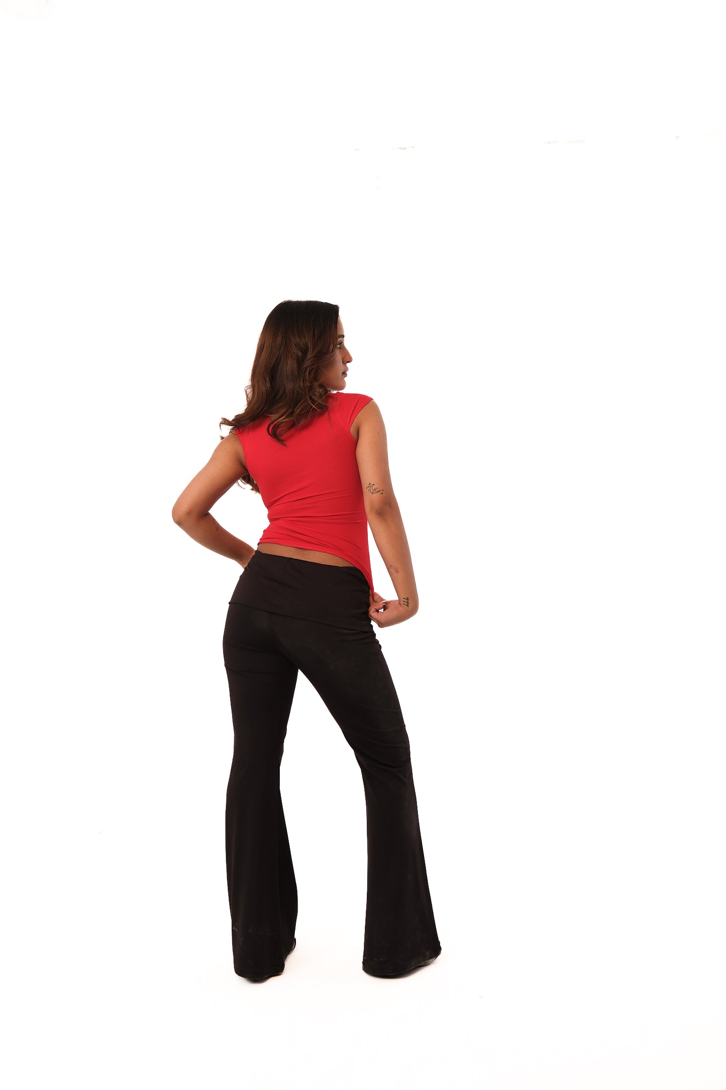 RED SWEETHEART NECK TOP