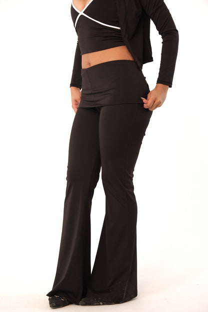 ROLLED DOWN PANTS